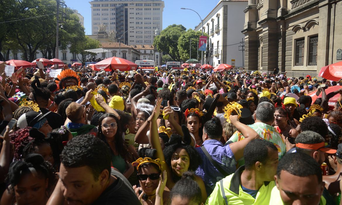 Carnaval de rua do Rio deste ano tem 453 desfiles previstos - Exclusivo! RJ