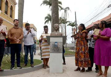 Busto do líder quilombola Carukango é inaugurado em Macaé