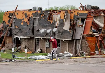 Tornados deixam 3 mortos em Oklahoma; dezenas de pessoas ficam feridas