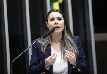 Oposição critica investigação do governo sobre fake news em tragédia no Rio Grande do Sul