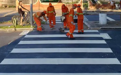 Prefeitura inicia pintura e sinalização no Asfalto Novo em Guarus