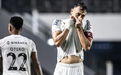 Santos goleia Guarani para seguir 100% na Série B do Brasileiro